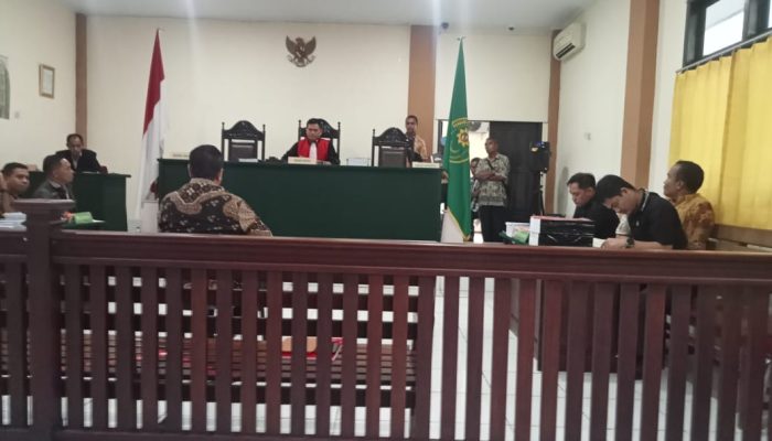 Peluang PF Makin Menipis, Saksi Ahli Ngaku Tak Kuasai KUHP