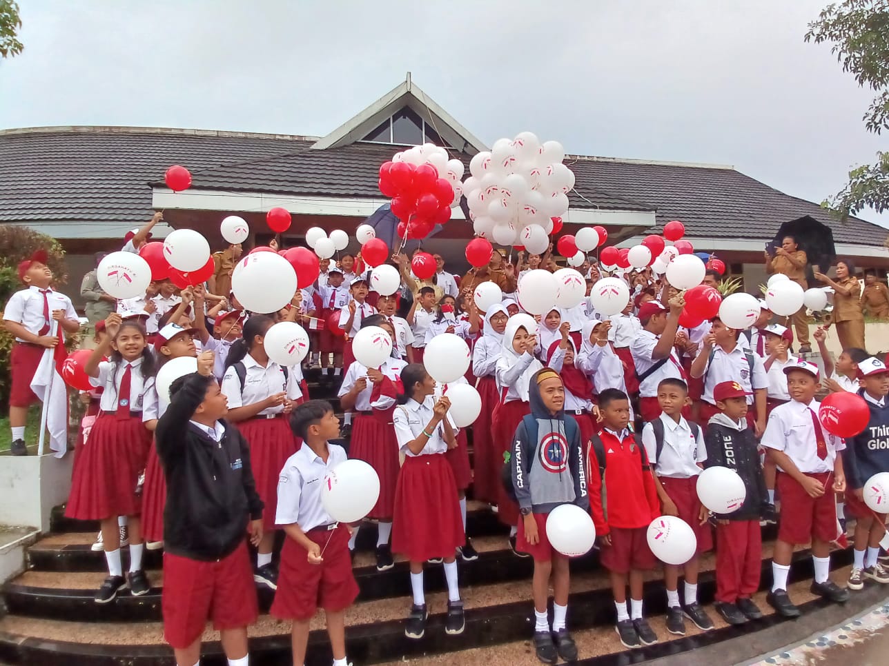 Pencanangan Gerakan Merah Putih