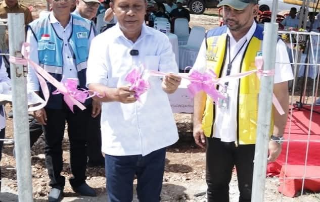 Sahubawa Resmi Proyek Penanggulangan Kemiskinan Ekstrim di Tulehu