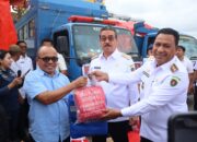 Gubernur dan Wagub Salurkan Bantuan ke Korban Banjir Ambalau