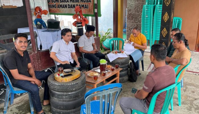 Lewerissa Dekati PT SIM Pisang Abaka, AMPERA Blusukan Dekati Masyarakat