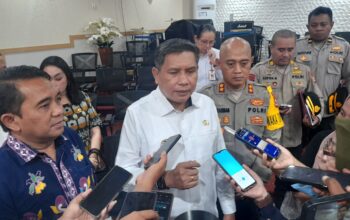 Belatung di MBG