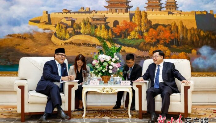 Peringati 75 Tahun Hubungan Diplomatik RI-RRT, KBRI Beijing Gelar Pameran di Lanzhou