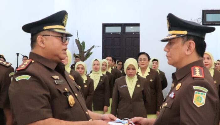 Estafet Kepemimpinan Kajari KKT Resmi Berganti, Imanuel Palebangan Siap Emban Tugas Baru 