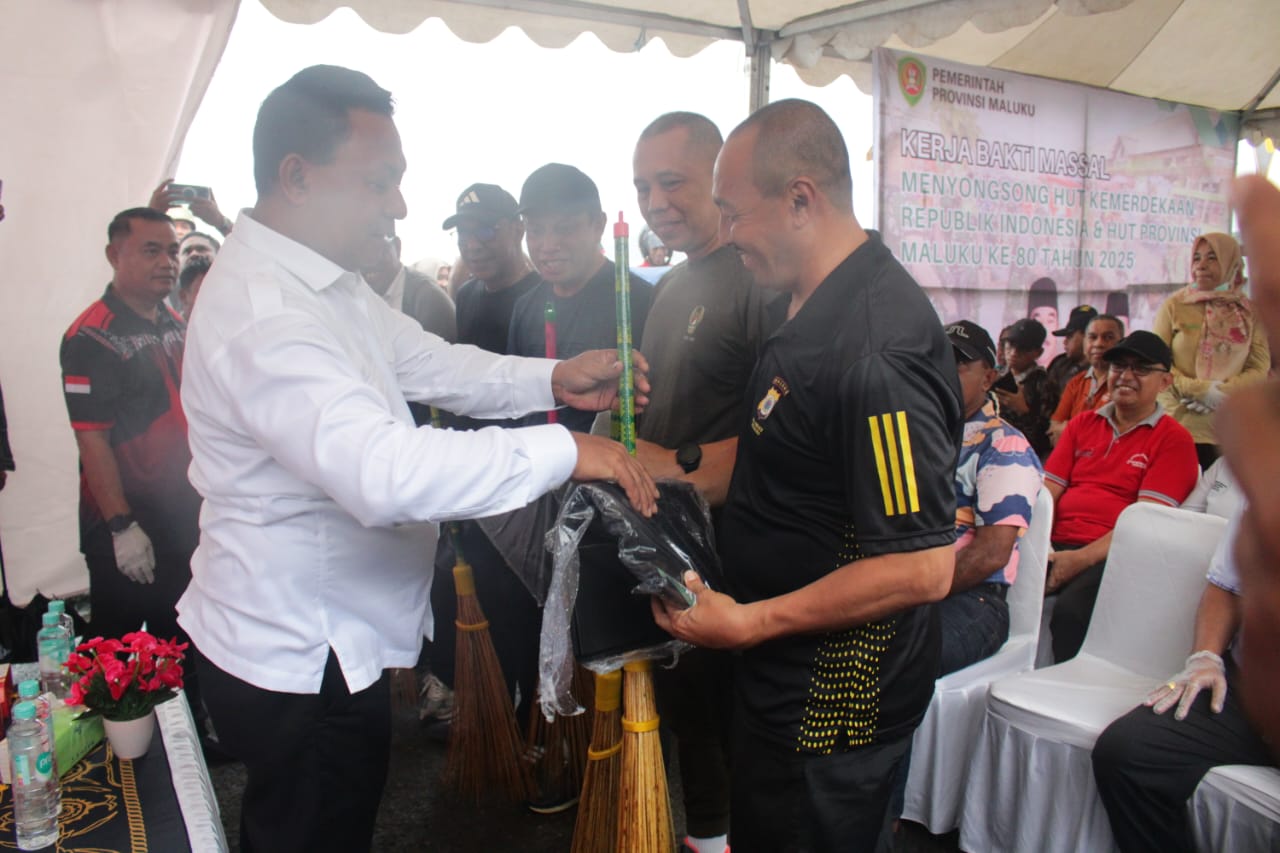 Bhakti Massal Jelang HUT RI