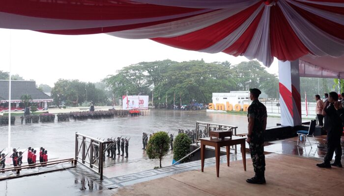Wagub Tinjau Gladi Kotor Upacara HUT RI Ke-80 di Lapangan Merdeka