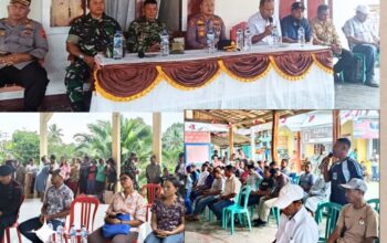 Kolose Foto pertemuan warga Berkonflik