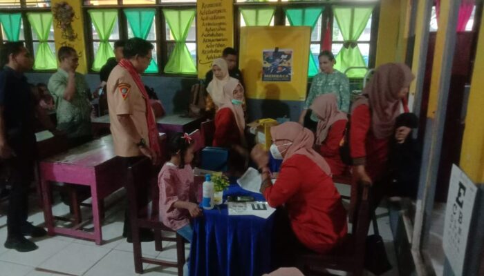Pemkot Ambon Gelar Imunisasi dan Pemeriksaan Gratis di Sekolah
