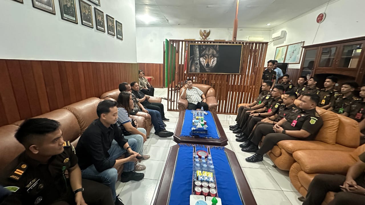 Rapat Perdana