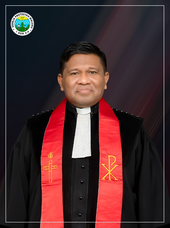 Ketua MPH Sinode GPM.