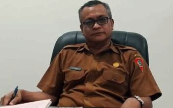 Kepala BKPSDM Kota Ambon