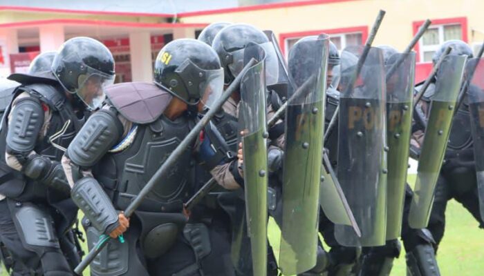 Bentrok Antar Pemuda Desa Wakarleli vs Patti Meledak, Polres MBD Kerahkan PHH Brimob