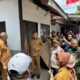 Wakapolresta Ambon Tinjau Bantuan Rumah Warga Hunuth Korban Bentrok dan Pos Pengamanan
