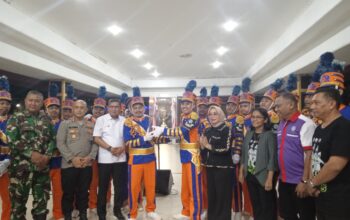 Trofi Gerak Jalan Indah