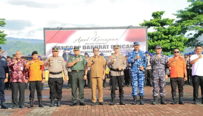 Polda Maluku dan Polresta Ambon Gelar Apel Kesiapsiagaan Tanggap Darurat Bencana di Lapangan Tahapary