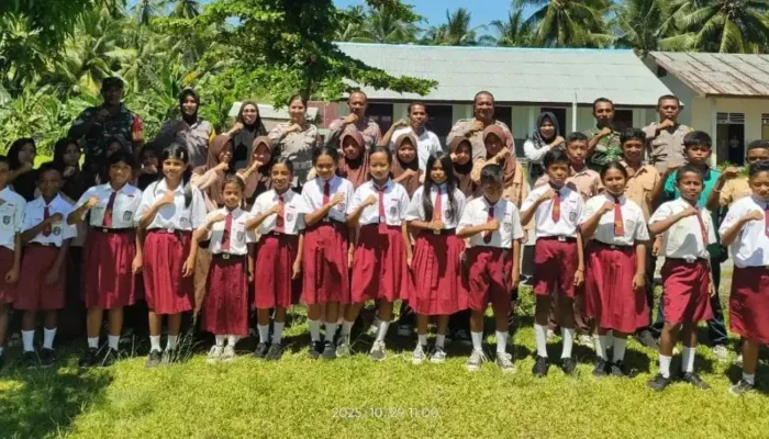 Polres Maluku Tengah Bentuk “Pela Cilik” di Sekolah; Siswa Jadi Duta Tertib dan Damai