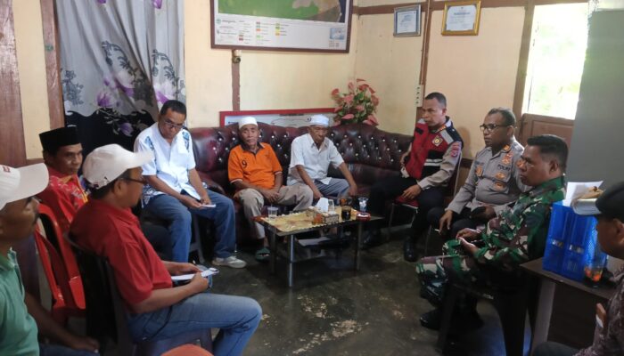 Kaul Kambing dan Penyembelihan Merpati; Ini Ritual Adat Damai di Negeri Liang 