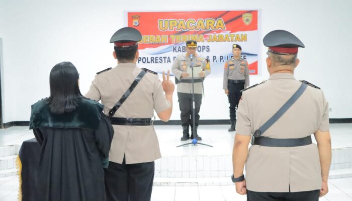 Hutahaean Jabat Kabag Ops Polresta Ambon; Titus Jadi Wakapolres SBT