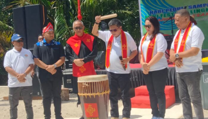 Walikota Ambon Luncur Gerakan Bersih Asri Hijau Nyaman; Buang Sampah Sembarangan Denda Rp. 1 Juta