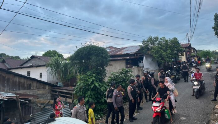 Polresta Pengamanan Tawuran antar Remaja di Kawasan Lorong Sumatera