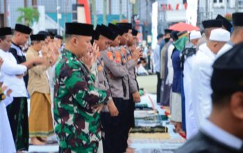 Polresta Ambon Amankan Shalat Idul Fitri di Lapangan Merdeka