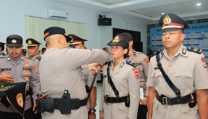 Polresta Ambon Gelar Sertijab dan Pelantikan Sejumlah Kapolsek, Perkuat Kinerja di Wilayah Hukum