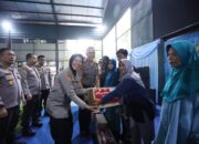 Sespimma Polri Angkatan 75 Bagi Sembako dan Santuni Anak Yatim di Polres Sumedang
