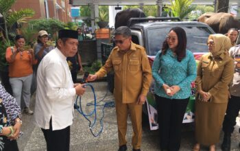 Idul Adha 1447 H, Pemkot Ambon Imbau Kurangi Kantong Plastik saat Pembagian Daging Kurban