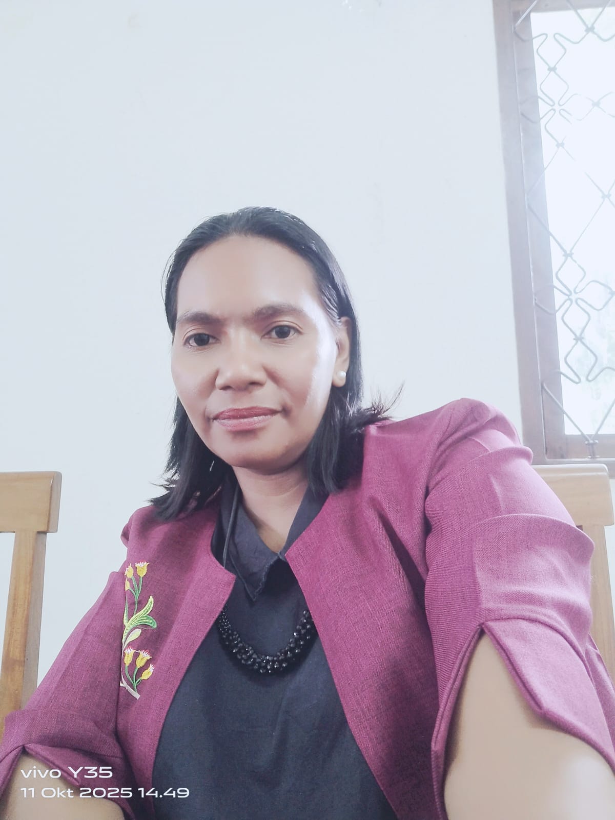 Fransina M. B. Rahaor, S.H., M.H