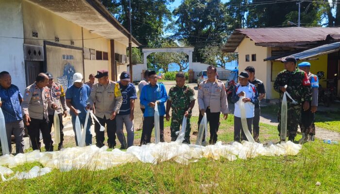 Polsek Salahutu Musnahkan 500 Liter Miras Jenis Sopi Hasil Razia