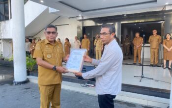 Perkuat Daya Saing UMKM, Pemkot Ambon dan BPJPH Serahkan Sertifikat Halal