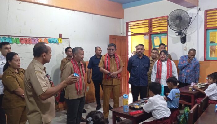 Walikota Ambon Bersama Ombudsman Pantau Langsung Penyaluran MBG, Pastikan Tepat Sasaran dan Berkualitas
