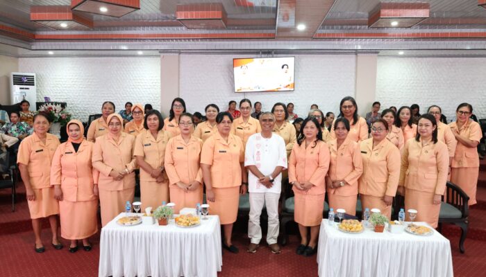 Perkuat Pola Asuh Holistik di Era Digital, DWP Bagian Umum Gelar Edukasi Parenting Bagi Orang Tua