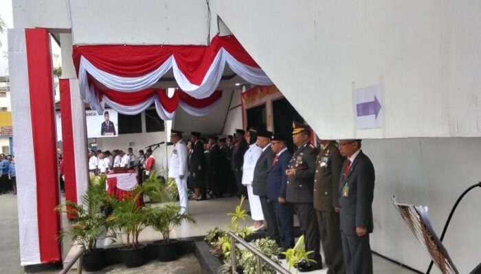 HUT RI Ke-81, ASN Kota Ambon Terima Bonus TPP 2 Bulan dan Anugerah Lencana Karya Satya