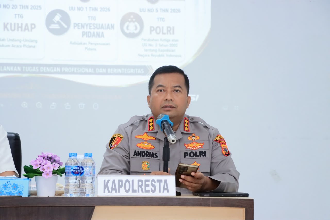 Kapolresta Pulau Ambon dan PP Lease