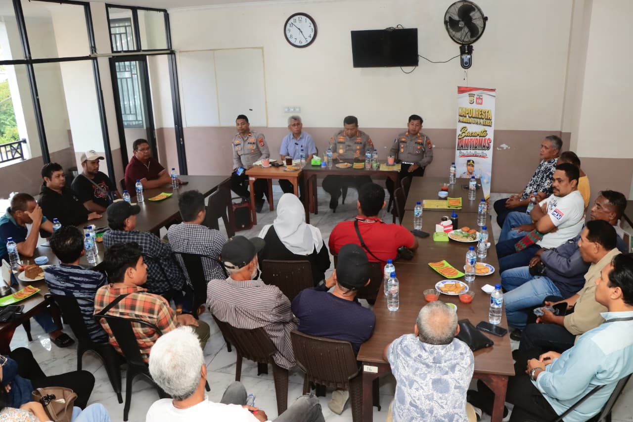Bacarita dengan Pelaku Ekspedisi