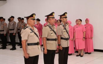 Kapolresta Ambon Pimpin Penyerahan Jabatan Kasat Tahti dan Dua Kapolsek