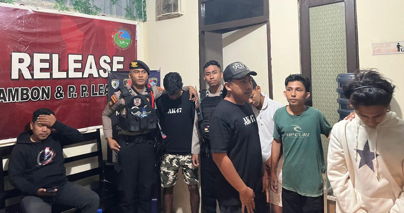 Para pemakai Ganja Sintetis alias Sinte