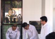 Kejari SBT Selamatkan 7 Mobil Dinas Aset Kabupaten SBT Senilai Rp. 2,97 Miliar