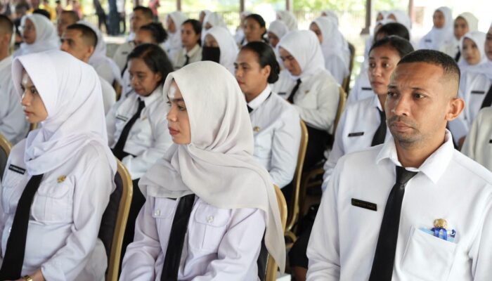 Buka Latsar, Bupati Maluku Tengah Ingatkan Peran ASN Bagi Penilaian Kualitas Pelayanan