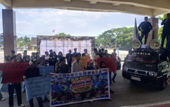Mahasiswa MBD Duduki Kantor Gubernur, Terkait Rekrutmen Tenaga Kerja Petrosea & INPEX Masela