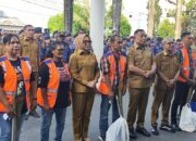 Pemkot Ambon Luncurkan Pembayaran Retribusi Sampah Non-Tunai, Serahkan Sertifikat Aset Fasum & Jalan